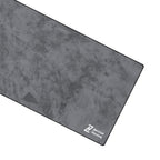 ماوس باد Titan Mouse Pad رمادي Grey بتصميم كونكريت XXL 90×40 سم مع شعار هرتزسوق
